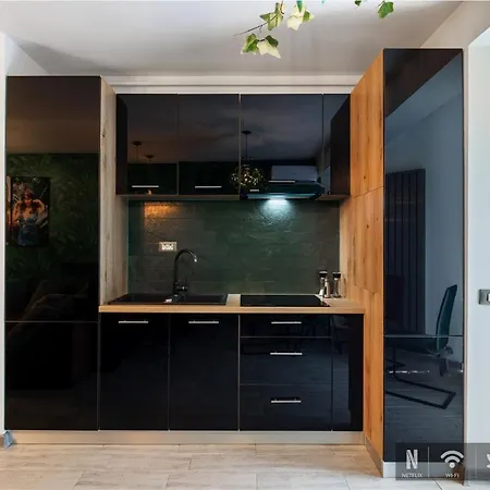 Apartment Excentric & Sea View By Alezzi