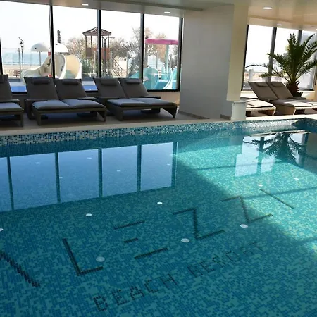 Apartment Excentric & Sea View By Alezzi *