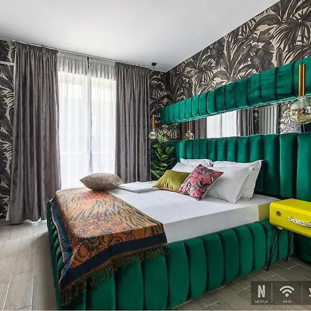 Excentric & Sea View By Alezzi Apartmán *