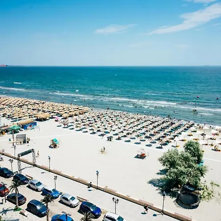 Excentric & Sea View By Alezzi Apartmán